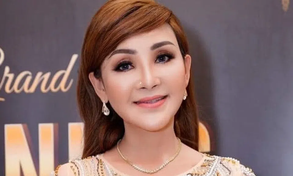 Nữ ca sĩ Cát Tuyền - Mang Gạo Mekong Star ngon nhất của người Việt xuất khẩu sang Mỹ